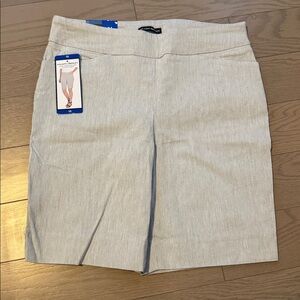 size 10 - Blue & White Women's Striped Hilary Radley Shorts